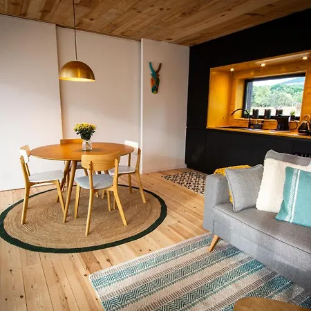 El Descansadero * Los Narros